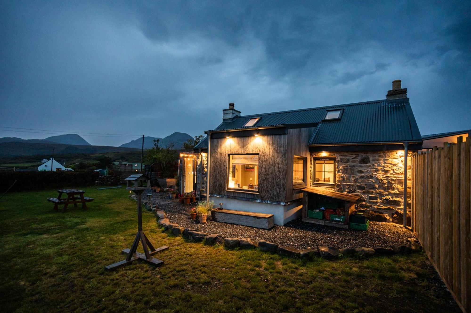 Jura, Mrs Leonard'S Cottage Craighouse Esterno foto