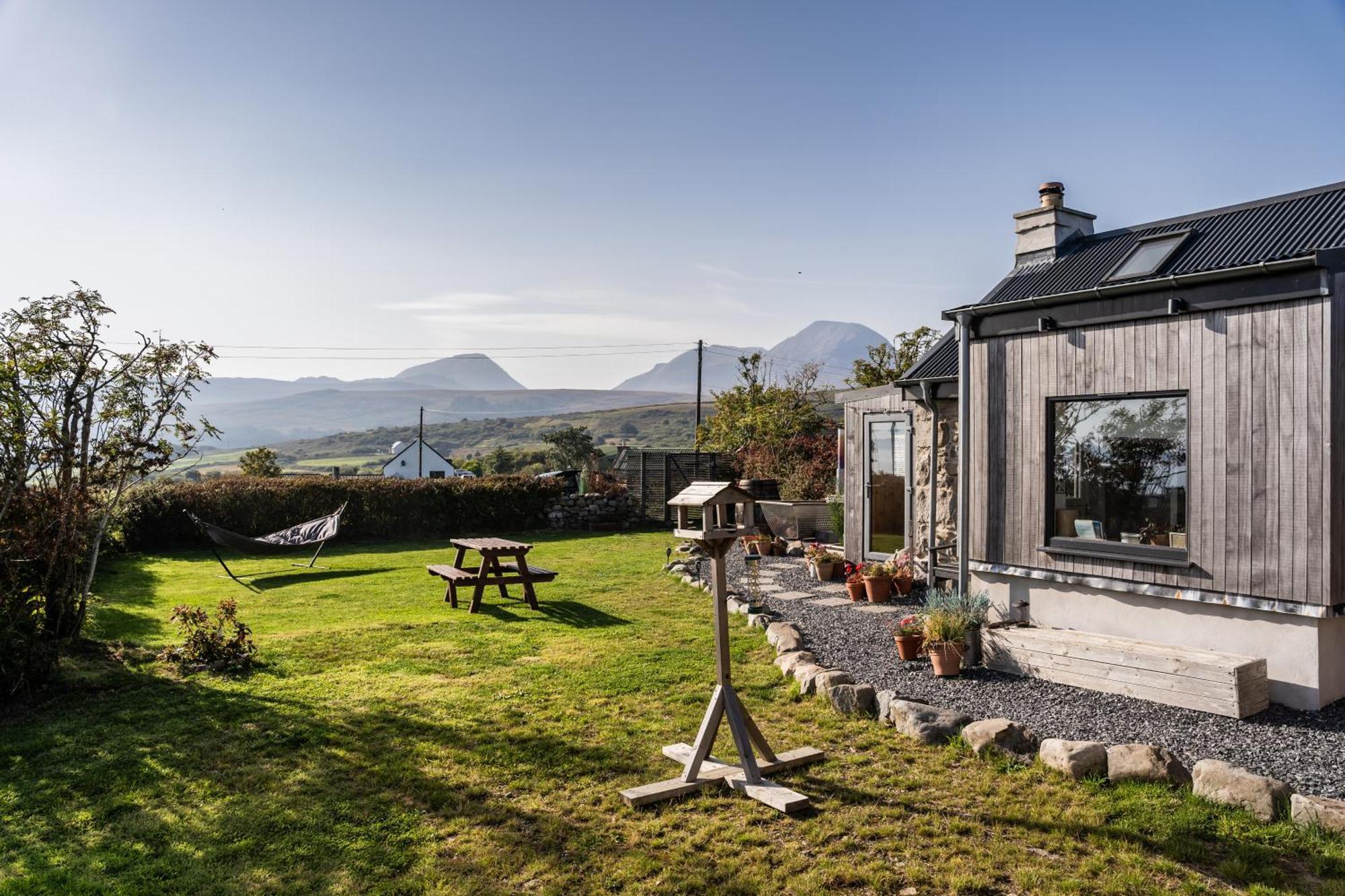 Jura, Mrs Leonard'S Cottage Craighouse Esterno foto
